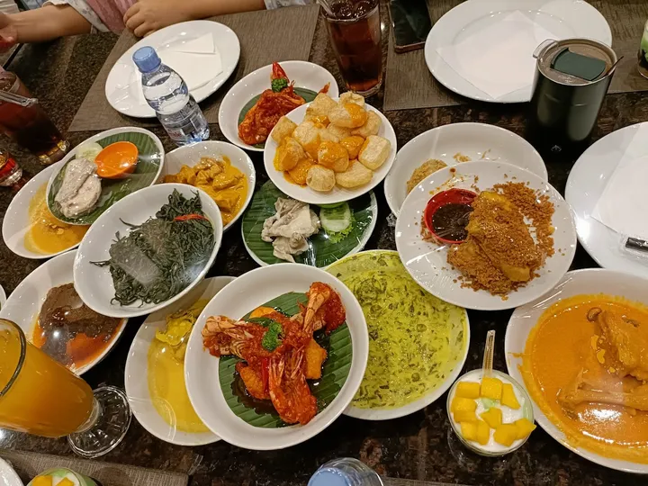 Makanan Khas Sumatra Barat